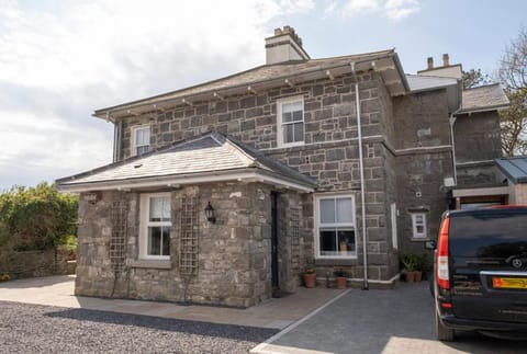 Church Farmhouse - Castle View (4 bedroom) & Church View (2 bedroom) House in Isle of Man