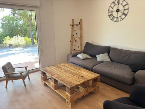 Maison au pays des lavandes et de la vigne Villa in Manosque