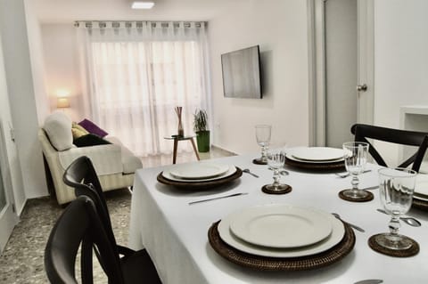 TV and multimedia, Living room, Dining area