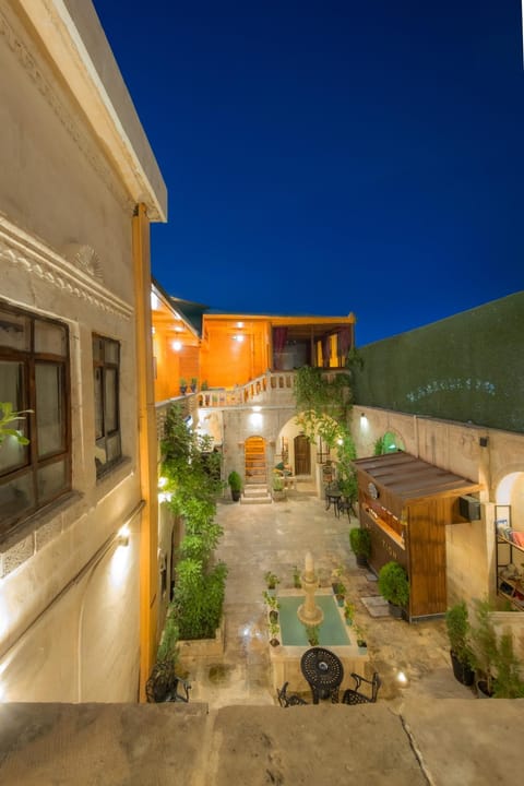 Property building, Night