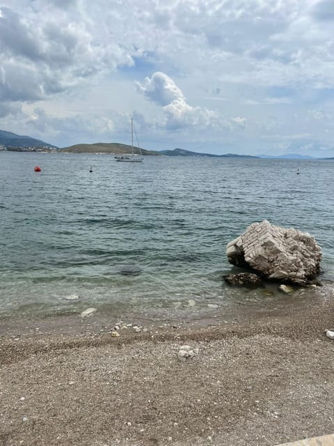 Nearby landmark, Day, Natural landscape, Beach, Sea view