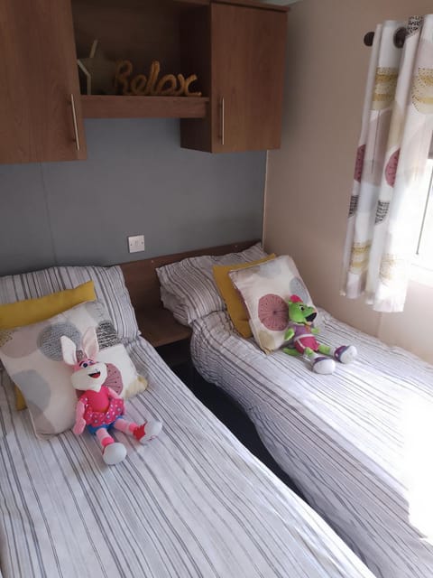 Crimdon dene bay view holiday home NO SMOKING NO PETS House in England