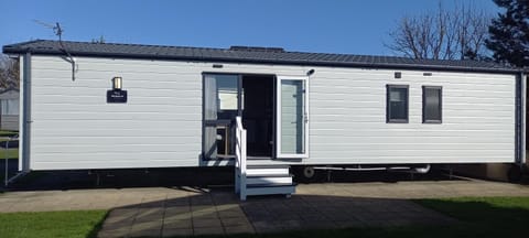 Withernsea luxury caravan hire House in Withernsea