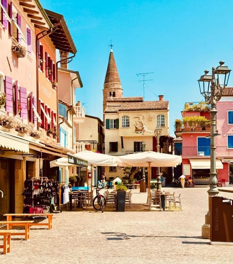 Apartment Caorle de Lux swimming pool, parking, garden Apartment in Porto Santa Margherita