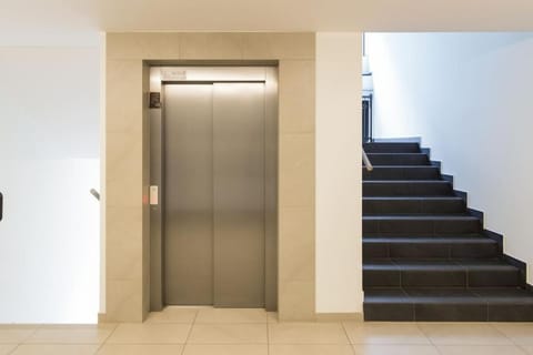 Superior Apartment with Terrace & Free Parking Apartment in Krakow