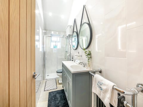 Bute Cottage House in England