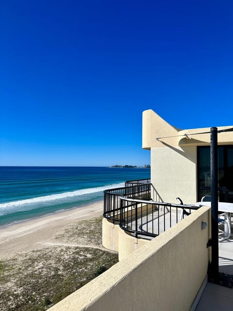 View (from property/room), Balcony/Terrace, Beach, Sea view