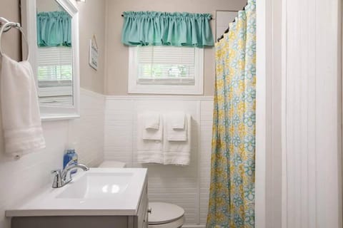 2BD - 5Min to Airport - 9A Apartment in College Park