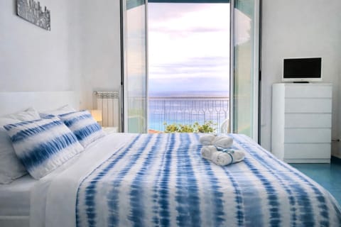 Vista Mare & AC - Smeraldo Apartment Apartment in Laigueglia