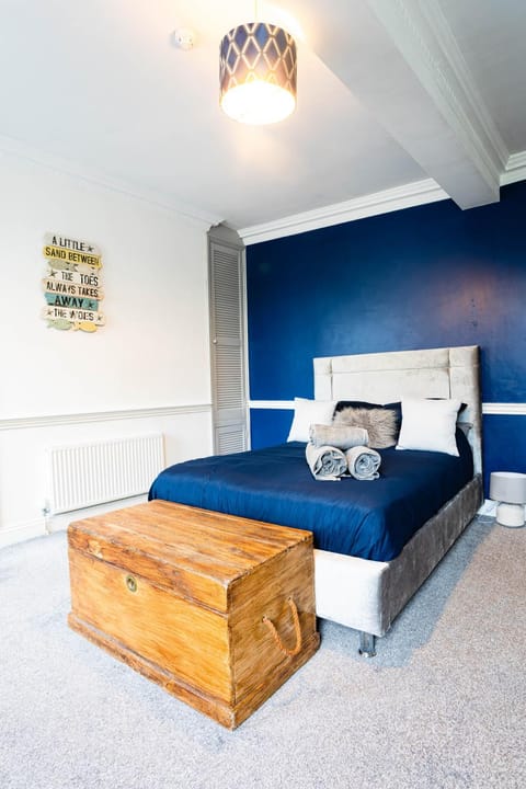 Albert's Place Apartment in Weymouth