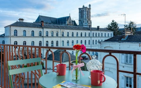 View (from property/room), Balcony/Terrace