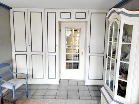 Living room, wardrobe