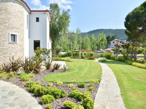 Luxury rental villa for 14 people Villa in Halkidiki