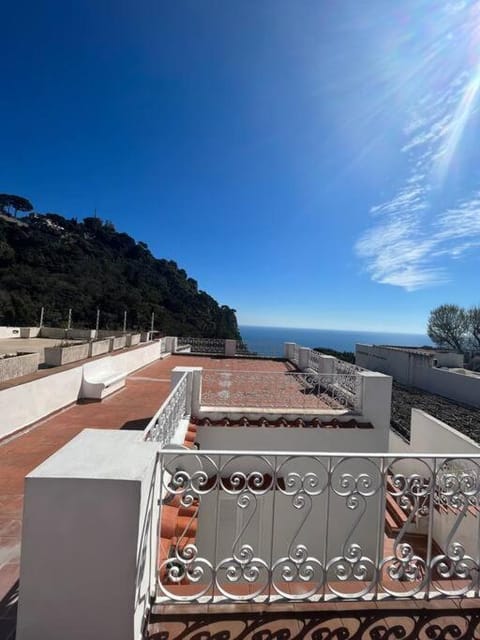 Villa Il Sorriso Capri centro Apartment in Capri