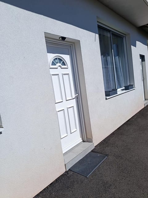 Le Studio Élégance du centre Apartment in Oyonnax