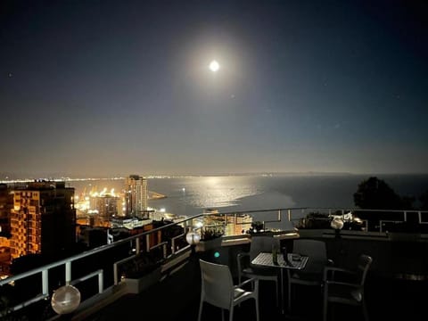 Night, Natural landscape, View (from property/room), Balcony/Terrace, City view, Landmark view, Sea view