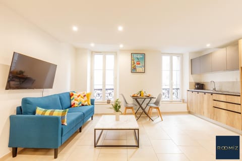 TV and multimedia, Kitchen or kitchenette, Living room, Seating area, Dining area, minibar, pet friendly, stove