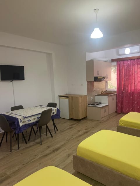 Apartament Roisin Apartment in Sarandë