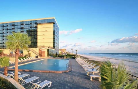 Ocean Side Inn Studios Hotel in Daytona Beach Shores