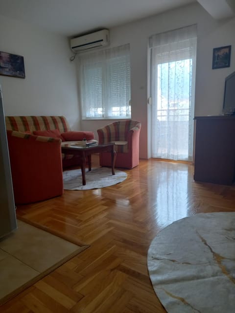 Apartman TRIBUN Apartment in Dubrovnik-Neretva County