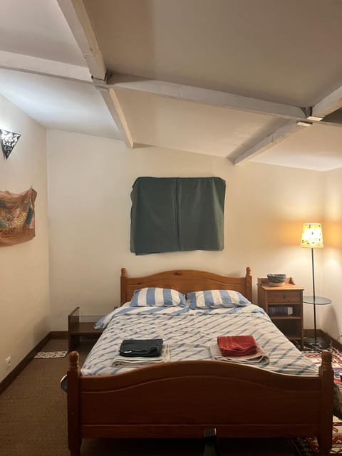 A room and garden close to Paris Vacation rental in Vitry-sur-Seine