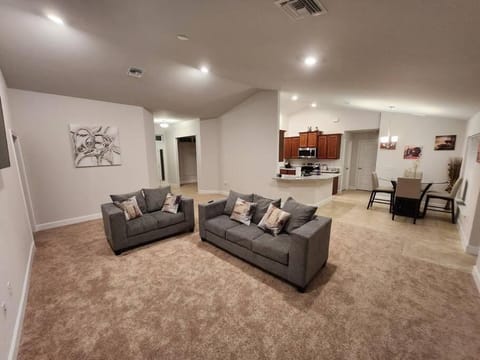 Home away from home House in Charlotte Harbor