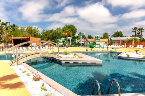 Aqua park, Swimming pool