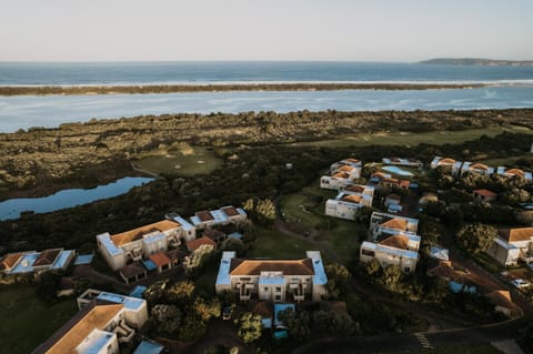Property building, Bird's eye view, River view, Sea view