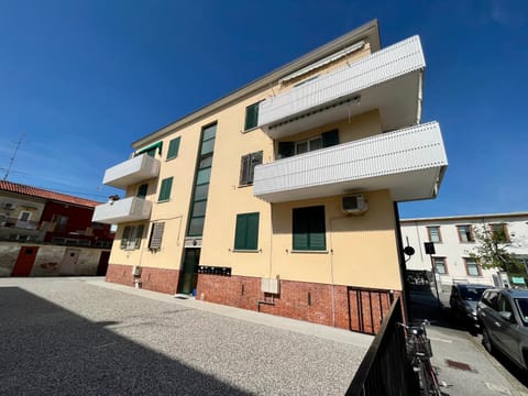 Genova 9 Apartment in Grado