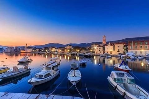 Rooftop New Castel 2023 - Private terrace with jacuzzi Apartment in Šibenik-Knin County, Croatia