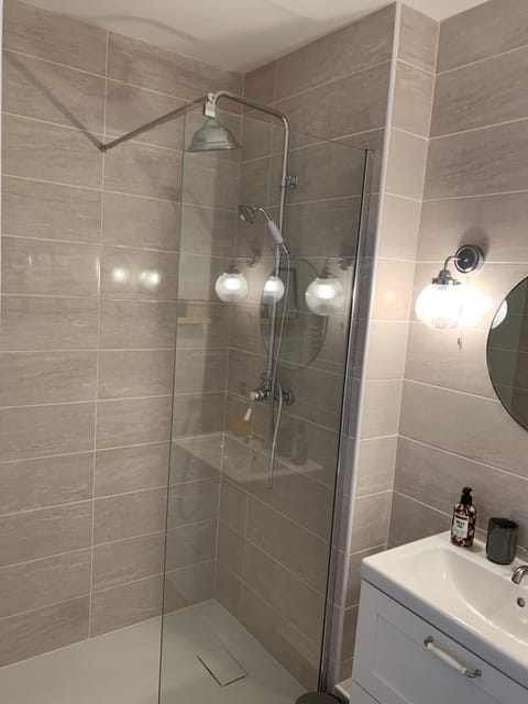 Appartement T2 - Bord de Mer - Parking privé - Wifi Apartment in Courseulles-sur-Mer