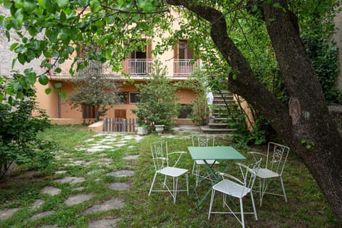 Garden, Balcony/Terrace