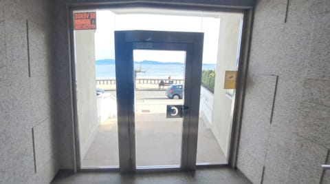 Lobby or reception, Sea view