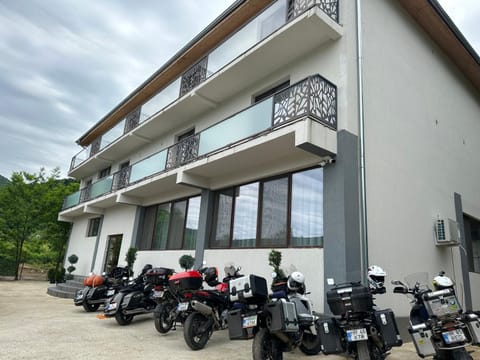 Villa Adam Bed and Breakfast in Serbia