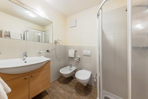 Tlisöra Speckstube Farm Stay in Trentino-South Tyrol