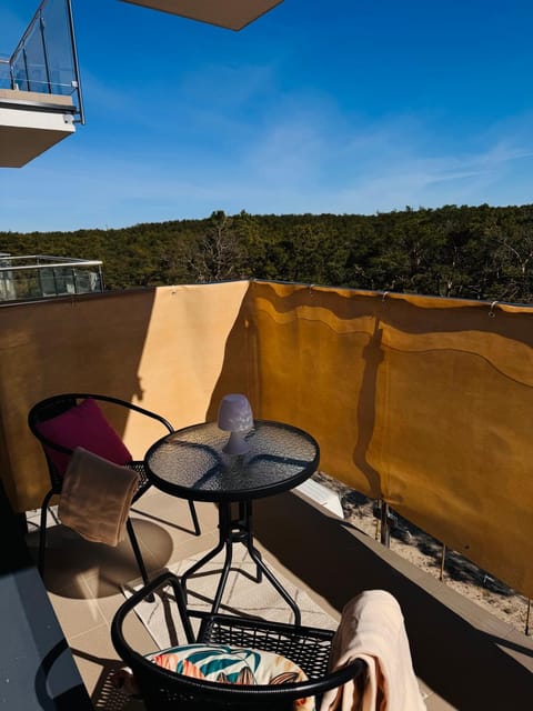 Day, Natural landscape, View (from property/room), Balcony/Terrace