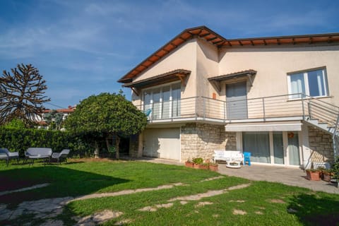 Property building, Garden, View (from property/room), Balcony/Terrace, Garden view
