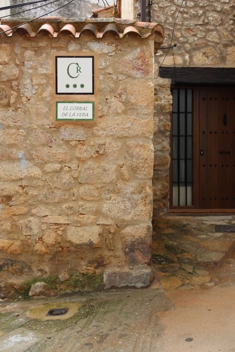 Logo/Certificate/Sign