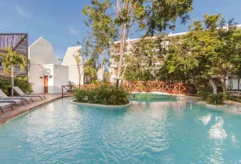 Day, Garden, Garden view, Pool view, Swimming pool, sunbed