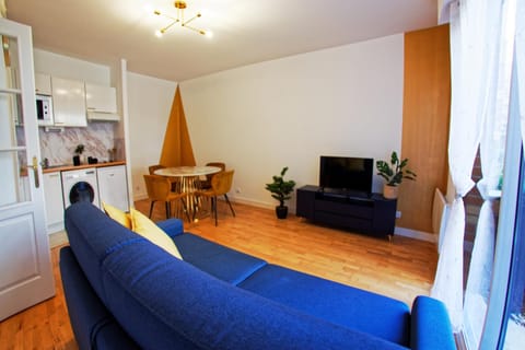 Suite George 5 + parking prive et securise Apartment in Arras