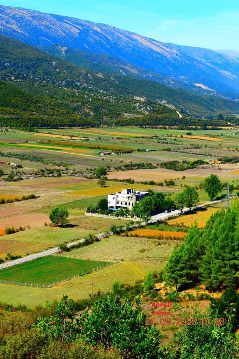 Day, Natural landscape, Mountain view