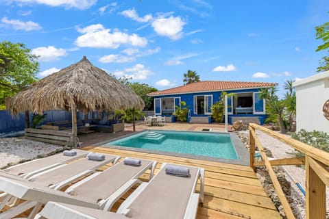 Property building, Day, Natural landscape, Pool view, Swimming pool, sunbed