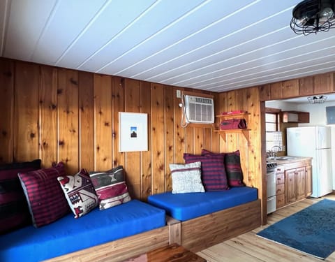 Kona Kona Resort & Cabins Cabin in Minnesota