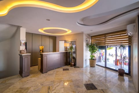 Sunday Beach Hotel Hotel in Kusadasi