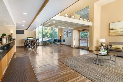 Best Western Plus Heritage Inn Hotel in Benicia