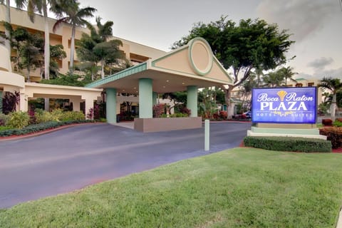 Boca Plaza Hotel in Boca Raton