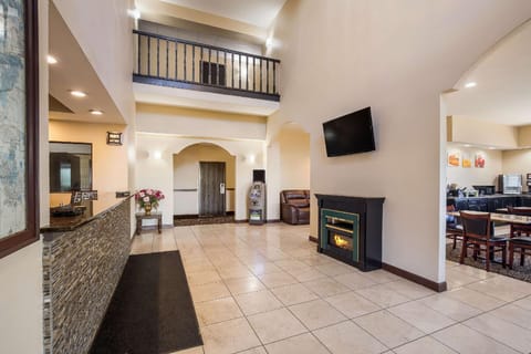 Quality Inn & Suites Caseyville - St. Louis Hotel in Caseyville