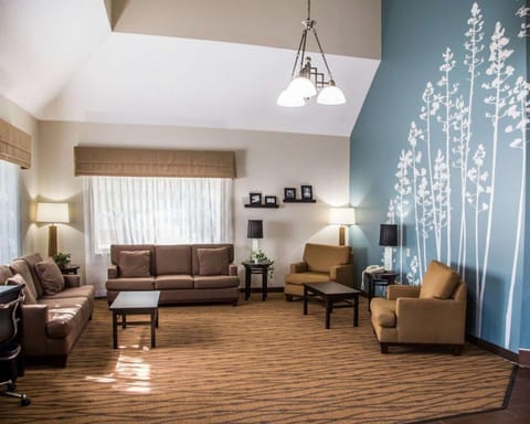 Sleep Inn & Suites Davenport - Quad Cities Hotel in Bettendorf