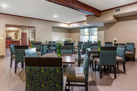 Comfort Suites Grandville - Grand Rapids SW Hotel in Grandville