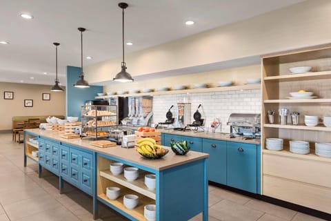 Country Inn & Suites by Radisson, Middletown - Madison West Hotel in Middleton